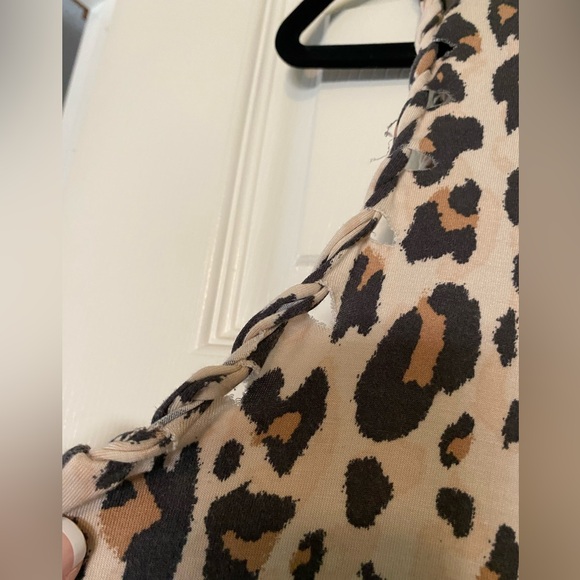 Maurice’s Tank top - Picture 2 of 3